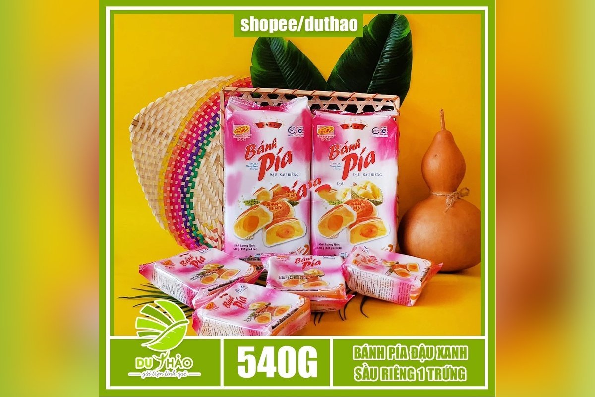 Bánh pía Sóc Trăng sầu riêng trứng muối